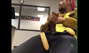 DURIEL HINES JACKING OFF AND CAUGHT IN PUBLIC COLLEGE CLASSROOM