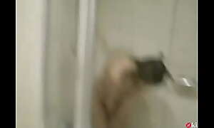 [kis17.com]Naked sister in the bathroom