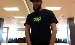 Beast dance moves throwback gym flow tho hoe yup lol